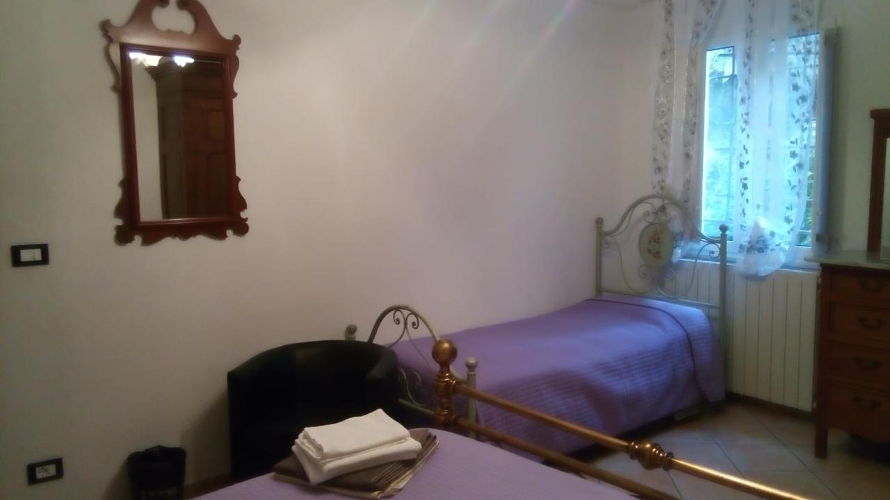 Magliolo Casa Vacanze L'Agrifoglio B&B 외부 사진