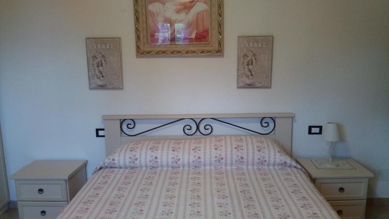 Magliolo Casa Vacanze L'Agrifoglio B&B 외부 사진